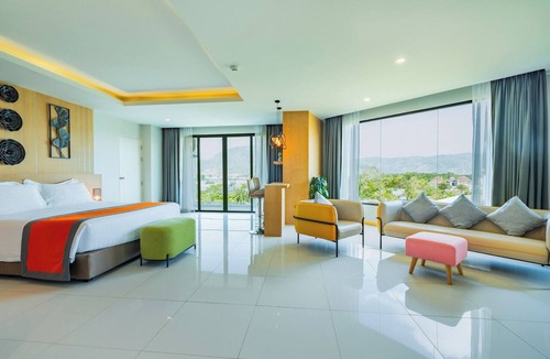 Kathu Hotel | The Par Phuket