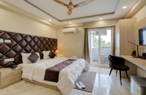 Sector 51 Apartment | The Paras Studio Serviced Apartments