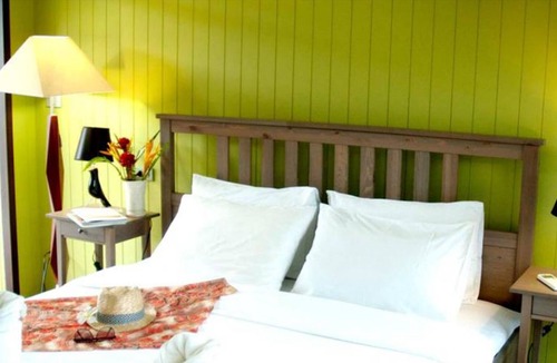Sam Nak Thong Hotel | The Park Adventure