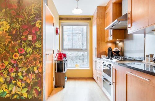 Old Town Apartment | The Park At Holyrood