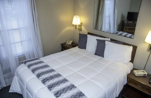 Denison Hotel | The Park Motel