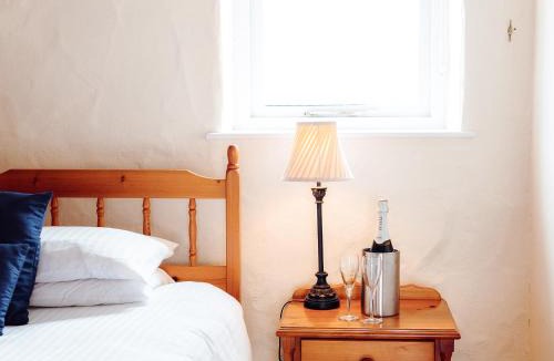 Lydstep House | The Parlour - Uk6717