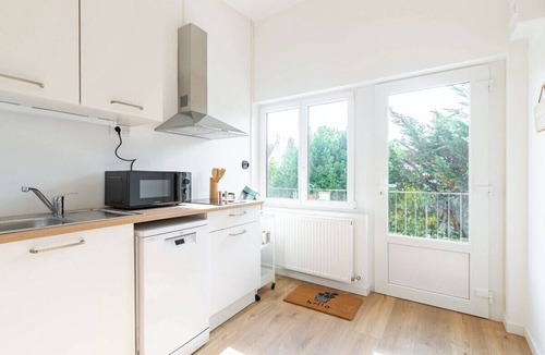 Maladiere Apartment | The Pascal: a bright, stylish three-bedroom flat