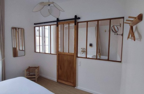 Fronsac House | The pavilion