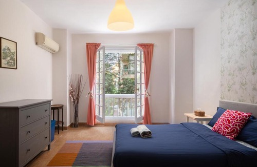 Gezira Apartment | The Peaceful Artisan Stay - El Zamalek Fish Garden