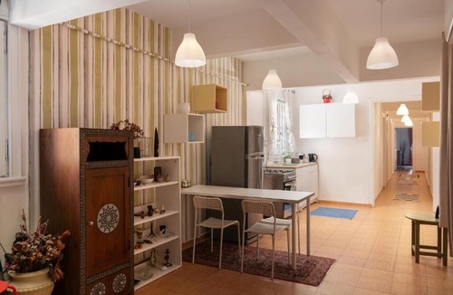 Gezira Apartment | The Peaceful Artisan Stay - El Zamalek Fish Garden