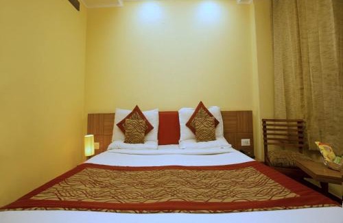 Karol Bagh Hotel | The Pearl- A Royal Residency