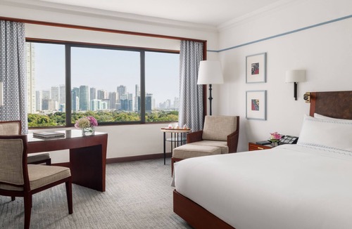 Urdaneta Hotel | The Peninsula Manila