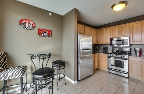 Downtown Chicago Hotel | The Penthouse at Grand Plaza