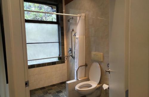 Madeira Park House | The Perch at Moon Dance