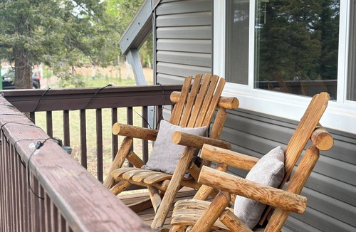 Florissant Cabin | The Perch Point Studio- Peaceful getaway in Florrisant