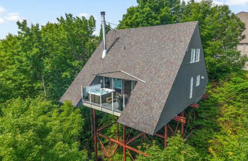 Beaupre Ski Chalet | The Perch - Spa & Pool