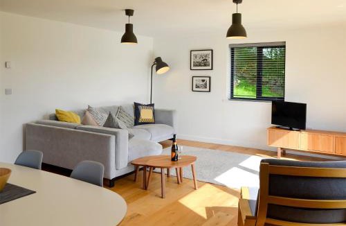 St Just House | The Perch-Uk12929