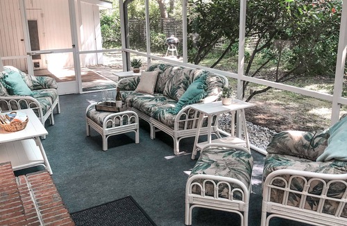 North Litchfield Beach House | The Perfect Beach Getaway! - Southern Comfort
