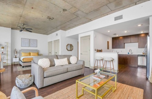 Downtown Orlando Apartment | The perfect gateway with magical views in DT ORL