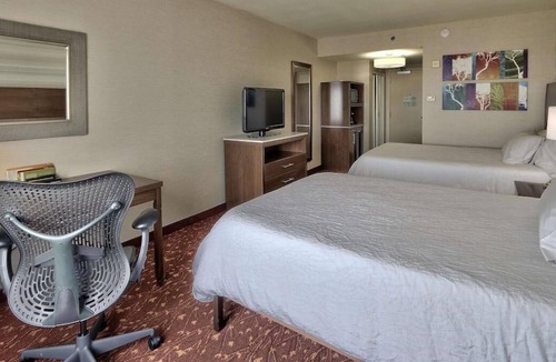 Albuquerque House | The Perfect Group Escape! 3 Roomy Units, FREE Parking, Near Albuquerque Sunport!