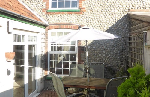 Sheringham Cottage | The perfect setting for a memorable escape to the North Norfolk coast, pet friendly.