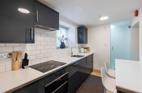 Richmond-upon-Thames Apartment | The perfect Studio