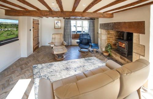 Bourton-on-the-Water House | The Perfumery Cottage