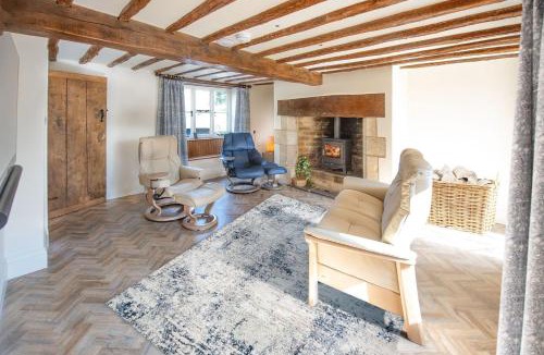 Bourton-on-the-Water House | The Perfumery Cottage