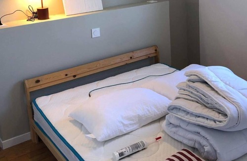 Mondeville Apartment | 🎈The periscope 🔭: 2 bedrooms, view of Caen🎈