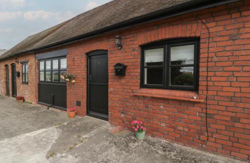 Usk House | The Pheasant Two