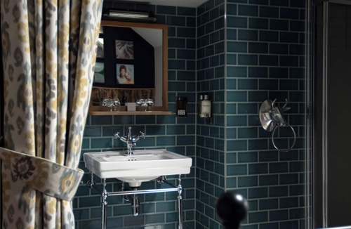 Peninsula Hotel | The Pilot