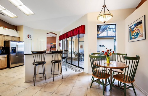 Pipers Meadow House | THE PINE WARBLER 4 BEDROOM 2.5 BATH POOL HOME PERFECT FOR ONE OR TWO FAMILIES