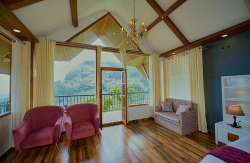 Suryanelli Hotel | The Planet Munnar