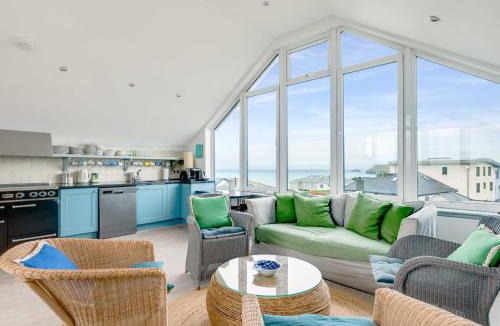Polzeath House | The Point