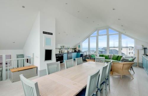 Polzeath House | The Point