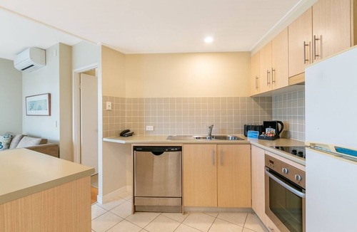 Kingscliff Apartment | The Pool Resort Kingscliff - 1 BR Spa Suite (7120) - Holiday Management Co.