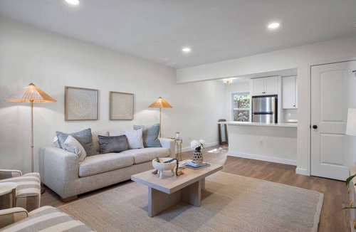 Biloxi Condo | The Porter Revival