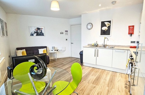 Barnwood Apartment | The Post House One by Fortuna Property Portfolio, The Post House One Apartment