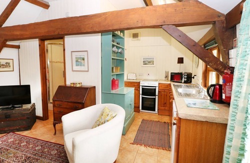 Urchfont House | The Pottery: Romantic Getaway