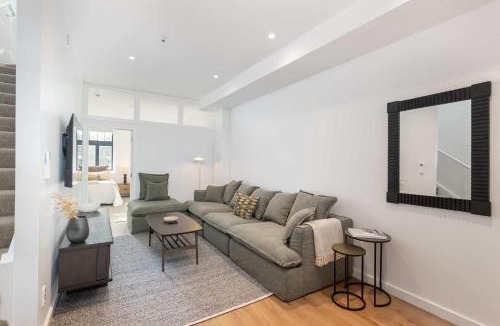 Te Aro Apartment | The Primrose Parlor Stylish Heart of the CBD