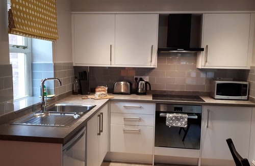 Stretton Sugwas Bed & Breakfast | The Priory