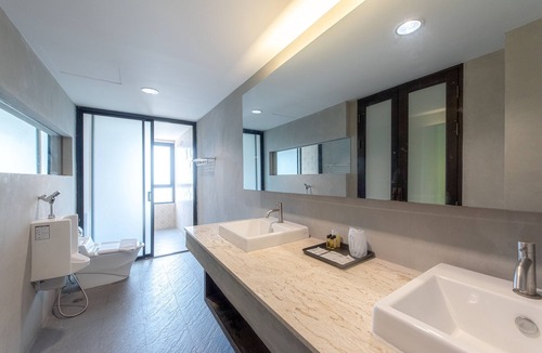 Nakhon Pathom Hotel | The Proud Exclusive Hotel