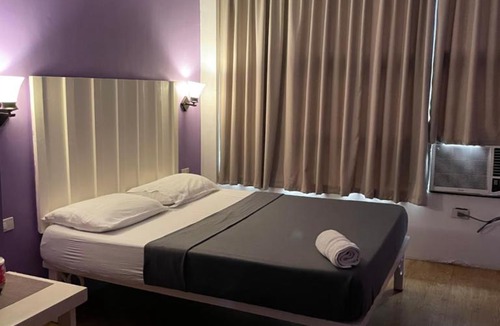 Ermita Hostel | The Purple Tree Hostel