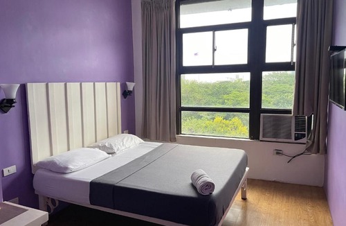 Ermita Hostel | The Purple Tree Hostel