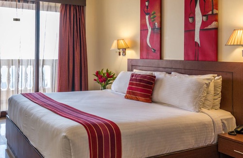 Consua Hotel | The Queeny