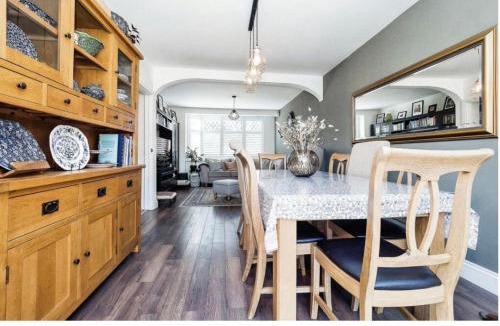Aldborough Apartment | The Quiet Corner