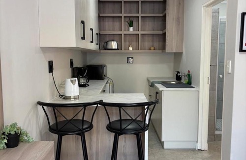 Tsumeb Apartment | The Red Couch Accommodation