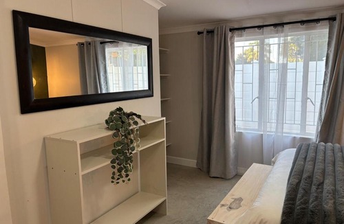 Tsumeb Apartment | The Red Couch Accommodation
