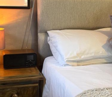 Betchworth Hotel | The Red Lion & Cellar Room, Betchworth