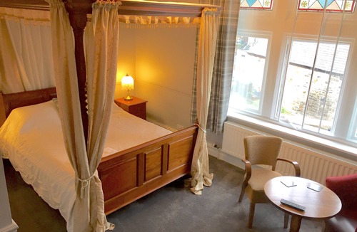 Matlock Hotel | The Red Lion