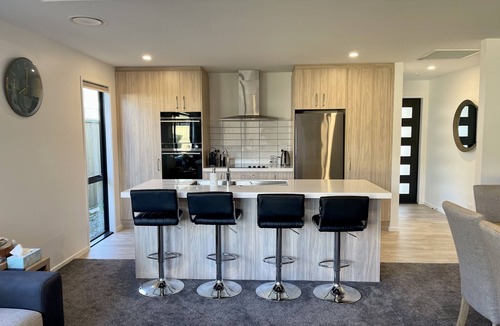 Kawarau Falls House | The Remarkable Queenstown Retreat - Escape to the perfect holiday!