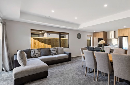 Kawarau Falls House | The Remarkable Queenstown Retreat - Escape to the perfect holiday!