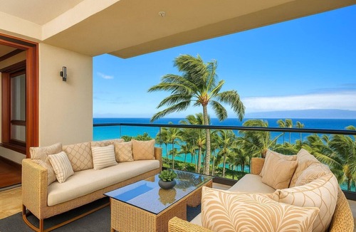 Montage Kapalua Bay Condo | The Resort at Kapalua Bay 3-Bedroom Grand Residence with Ocean Views and Complimentary Rental Car with 6+ Nights | MON-2604 by KBM