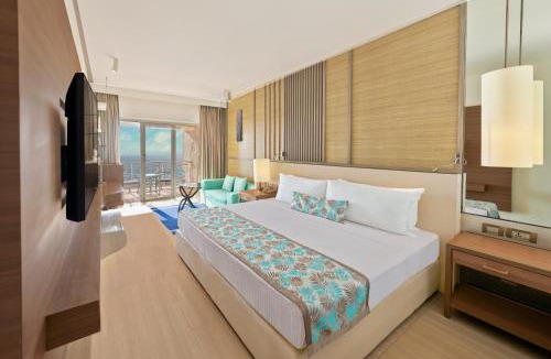 Mumbai Resort | The Resort